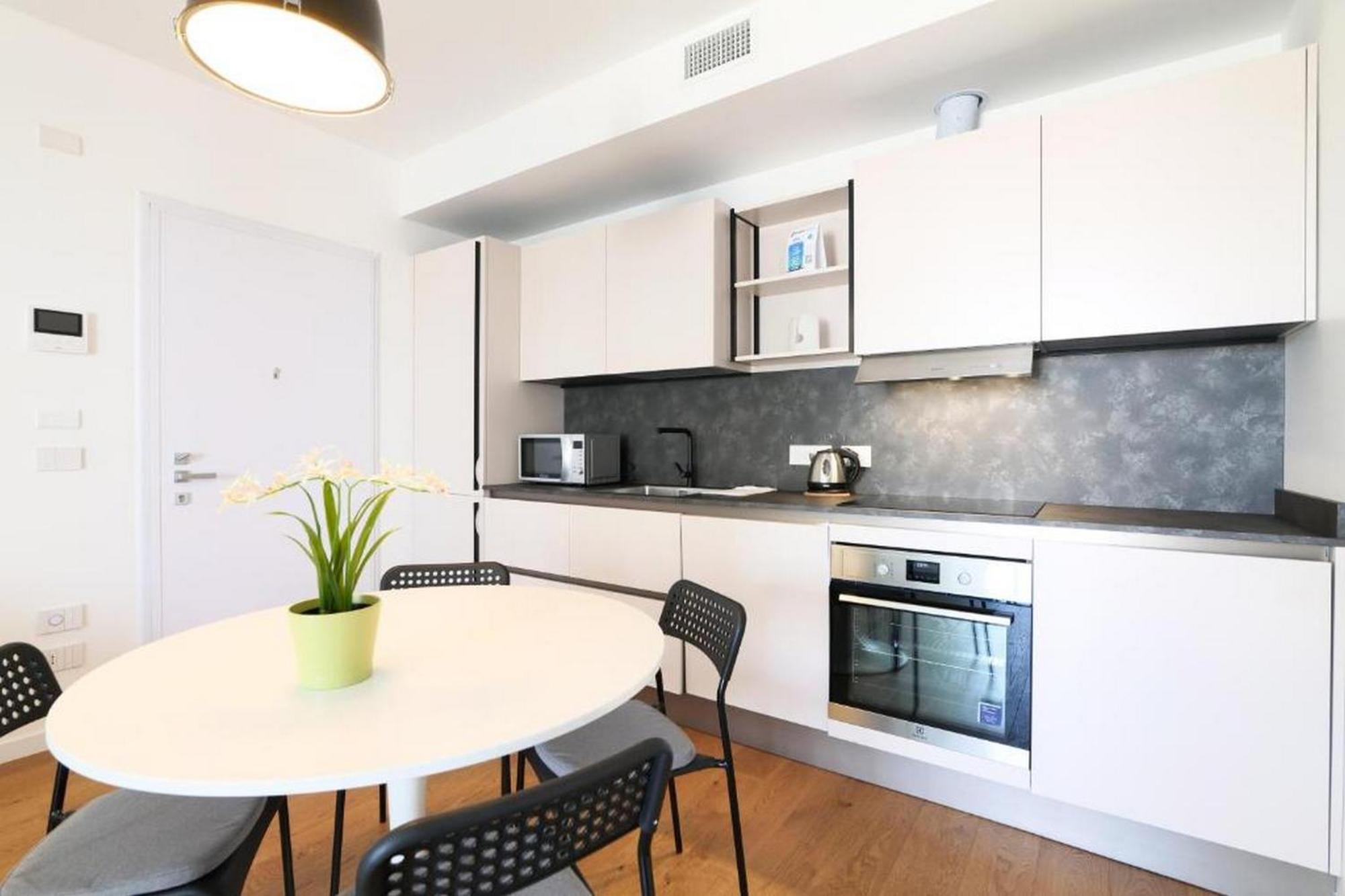 Lovely Terrace Apartment - Porta Romana District Milano Exterior foto